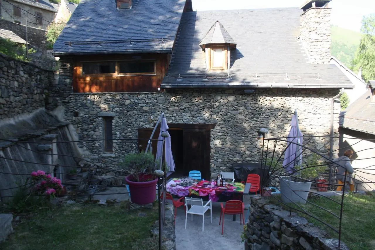 Hébergement de vacances la grange avec spa Saint-Aventin