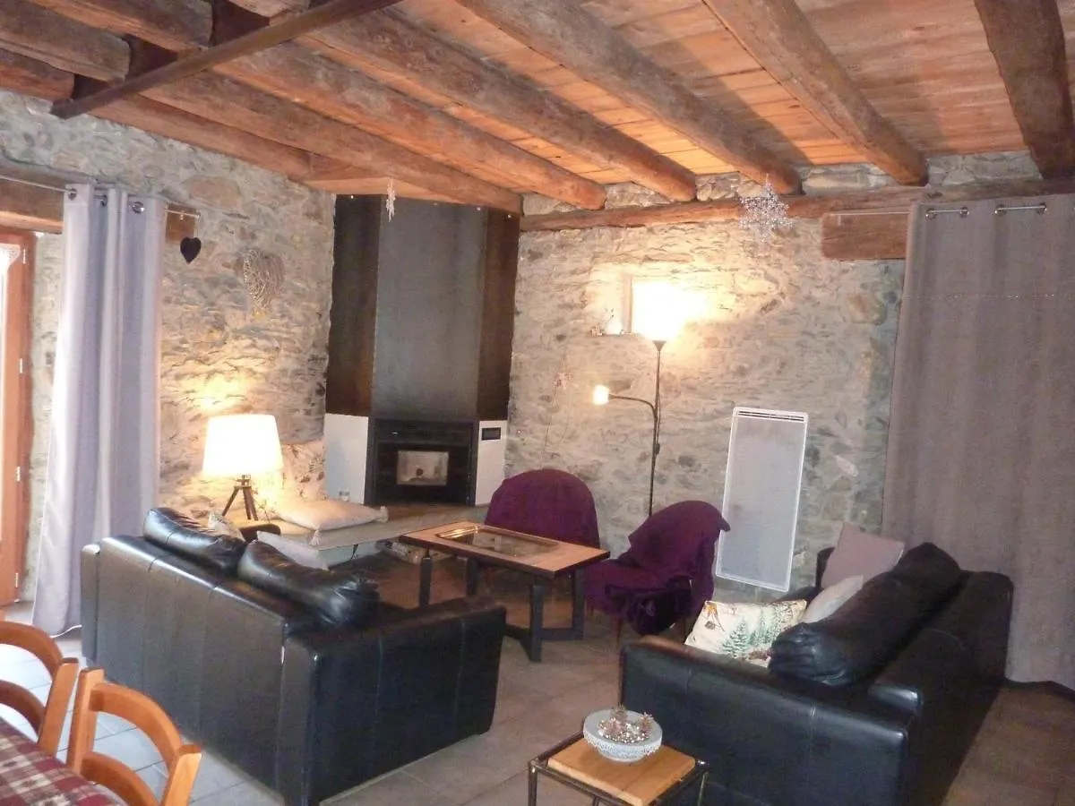 la grange avec spa Saint-Aventin Hébergement de vacances