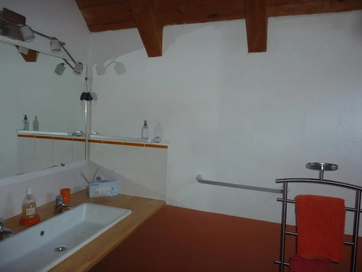Hébergement de vacances la grange avec spa Saint-Aventin
