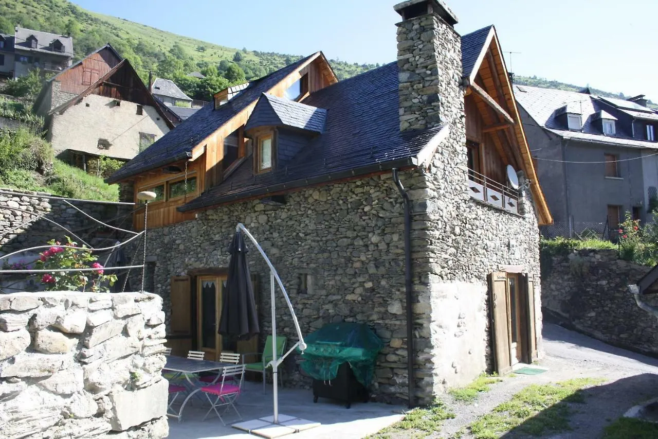 la grange avec spa Saint-Aventin
