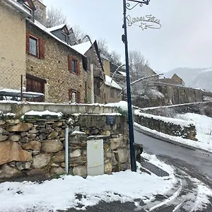 Appartement Vue Imprenable Sur Montagne, Saint-Aventin